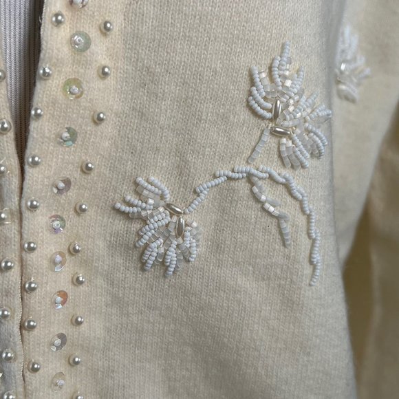 Vintage 50s Beaded Cardigan 40 / Medium Cream Lambswool Angora Pinup Rockabilly - Picture 4 of 12